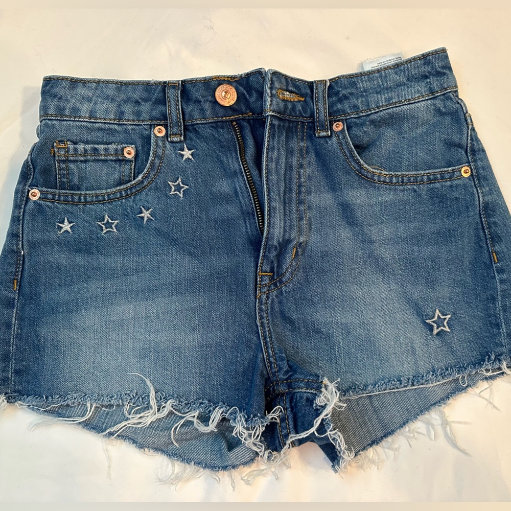 H&M blue Jean shorts with embroidered silver stars